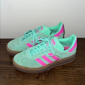 Adidas Women's Sneakers - Mint and Pink